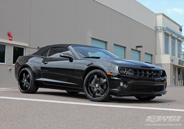 2011 Chevrolet Camaro with 22" Duior DF-319 in Black (Matte) wheels