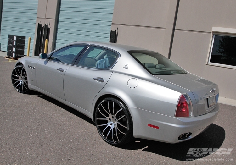 2009 Maserati Quattroporte with 22" Giovanna Kilis in Machined Black wheels