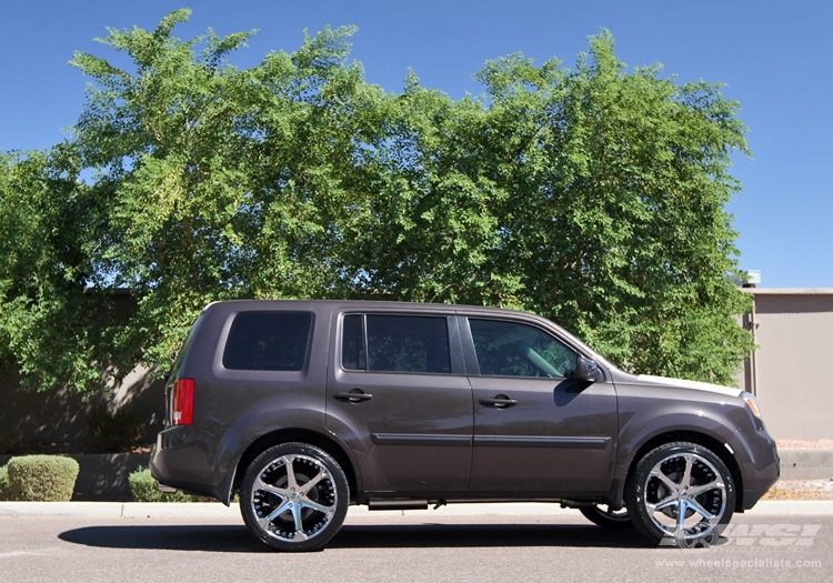 2012 Honda Pilot with 22" Giovanna Dalar-6V in Chrome wheels