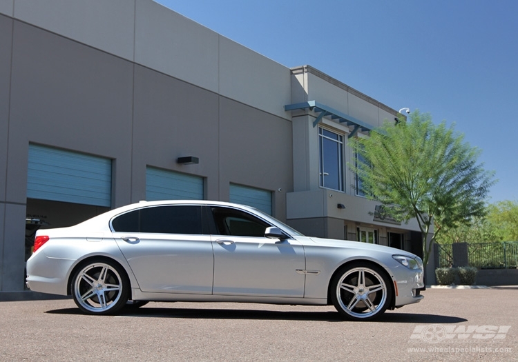 2011 BMW 7-Series with 22" CEC 881 in Silver wheels