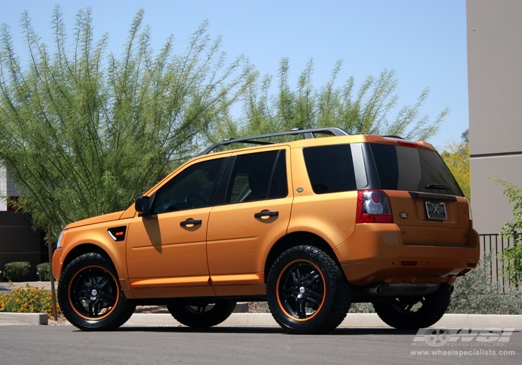 2007 Land Rover LR2 with 20" Giovanna Cuomo in Black (Matte) wheels