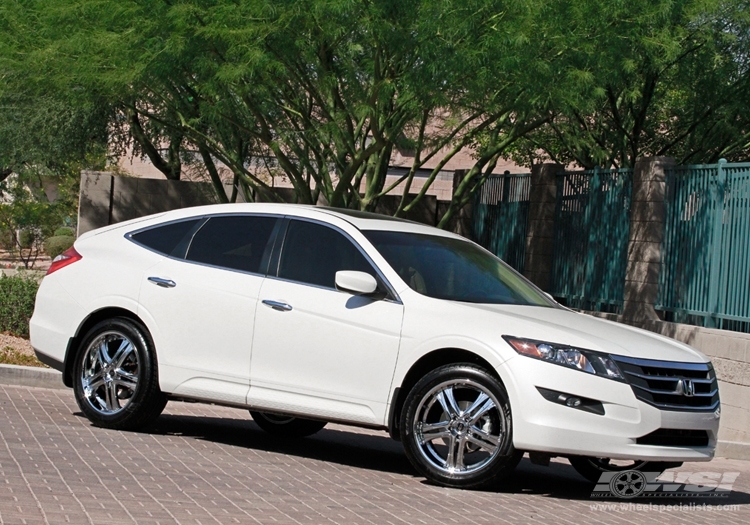 2012 Honda Accord Crosstour with 20" Enkei AKP in Chrome (Luxury Sport) wheels