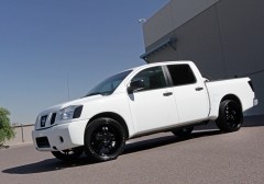 Nissan Titan