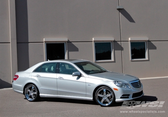 2012 Mercedes-Benz E-Class with 20" Mandrus Mannheim in Chrome wheels