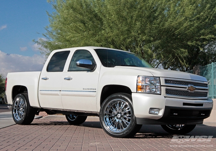 2011 Chevrolet Silverado 1500 with 22" Duior DF-312 in Chrome wheels