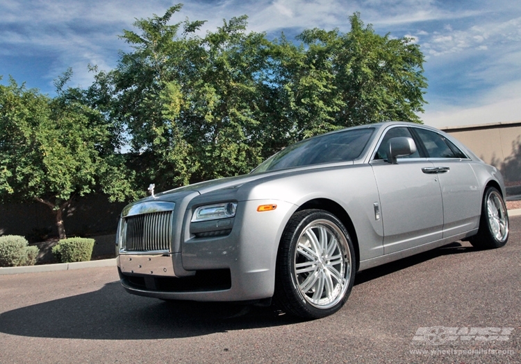 2011 Rolls-Royce Ghost with 22" Vossen VVS-082 in Silver Machined (DISCONTINUED) wheels
