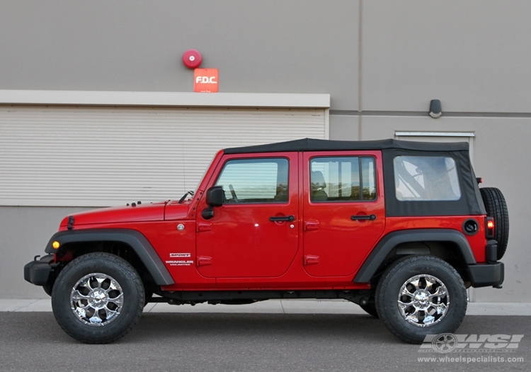 2011 Jeep Wrangler with 17" MKW M85 in Chrome wheels
