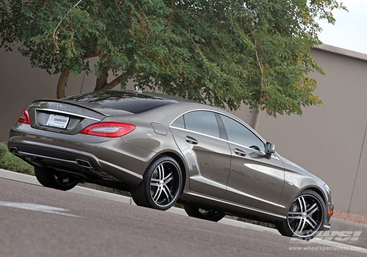 2012 Mercedes-Benz CLS-Class with 20" Vossen VVS-085 in Black Machined (Black Lip /  stripe) wheels