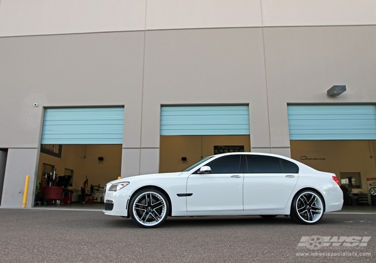 2012 BMW 7-Series with 22" Koko Kuture Intake in Chrome (1 Piece) wheels