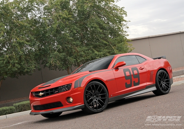 2010 Chevrolet Camaro with 22" Giovanna Kilis in Matte Black wheels