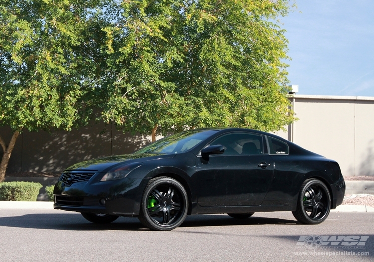 2010 Nissan Altima with MKW M105 in Black (Satin) wheels