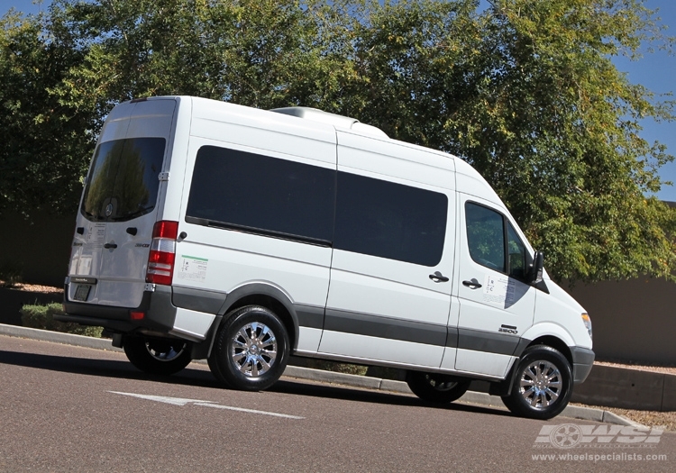 2012 Mercedes-Benz Sprinter with 18" Koko Kuture Sprinter in Chrome wheels