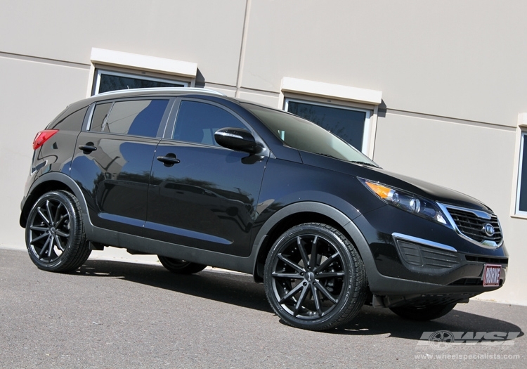 2012 Kia Sportage with 22" Gianelle Spidero-5 in Black wheels