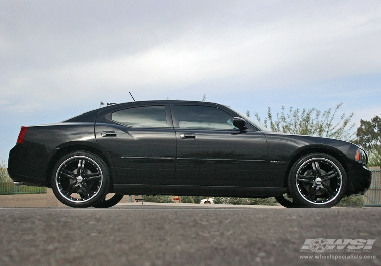 2007 Dodge Charger with 22" Vossen VVS-078 in Black (Gloss) wheels