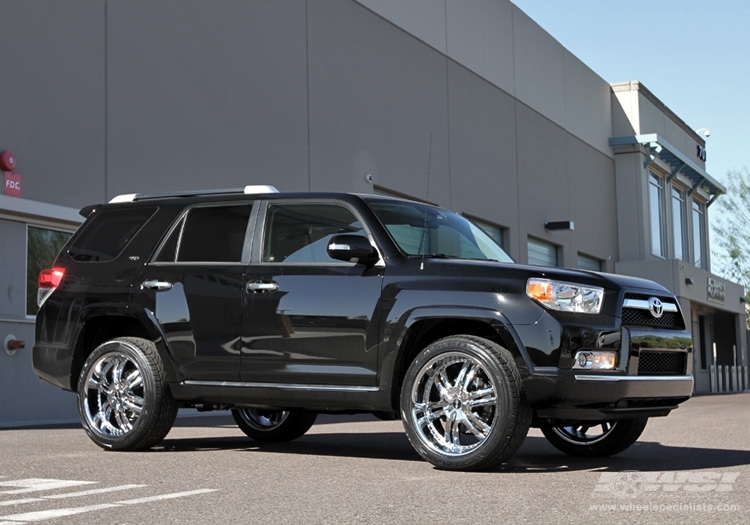 2012 Toyota 4-Runner with 22" Avenue A607 in Chrome wheels