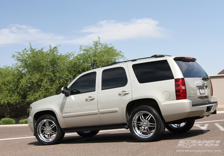2010 Chevrolet Tahoe with 22" Giovanna Calisix in Chrome wheels