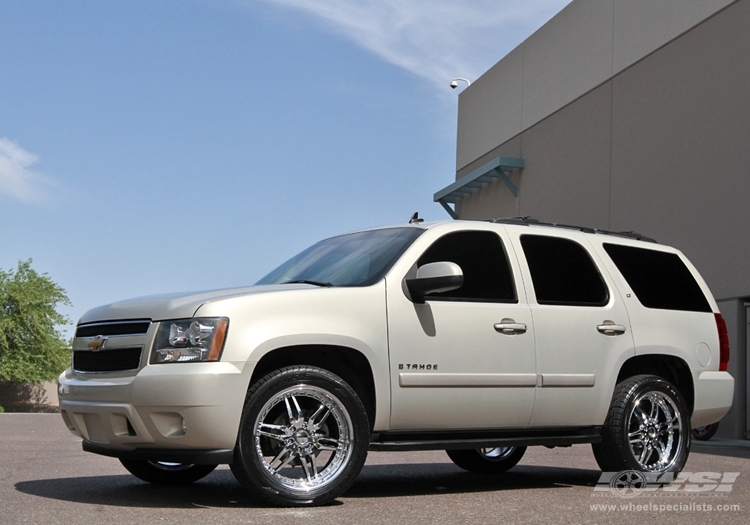 2010 Chevrolet Tahoe with 22" Giovanna Calisix in Chrome wheels