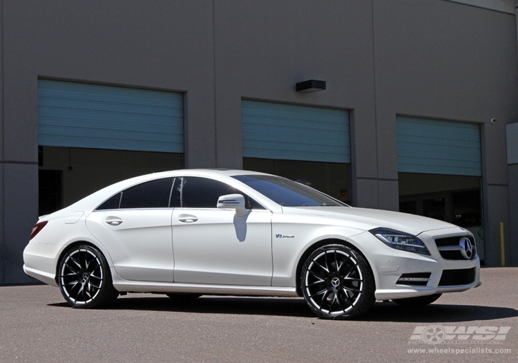 2012 Mercedes-Benz CLS-Class with 20" Giovanna Kilis in Matte Black wheels