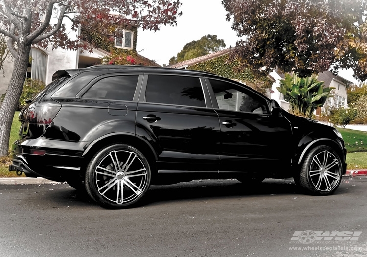 2011 Audi Q7 with 22" CEC 883 SUV in Matte Black wheels