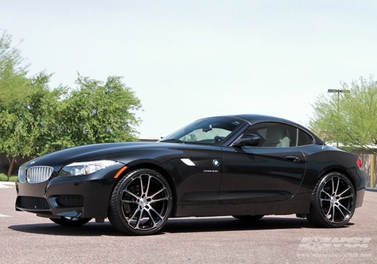 2012 BMW Z4 with 20" CEC 882 in Gloss Black (Machined) wheels