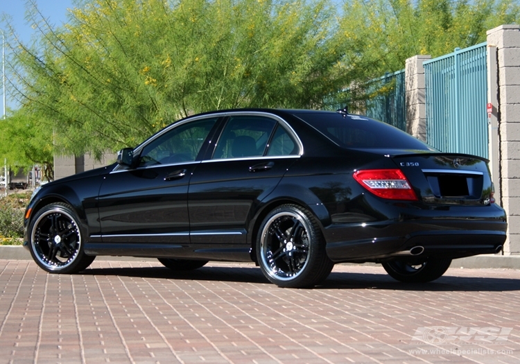 2008 Mercedes-Benz C-Class with 19" Vossen VVS-075 in Gloss Black (Stainless Lip) wheels