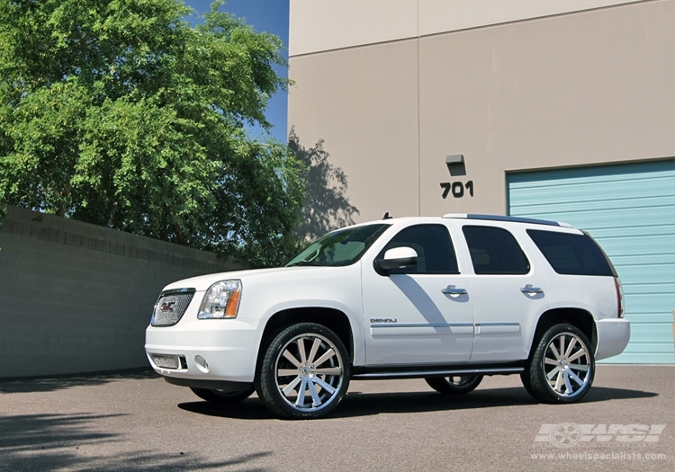 2010 GMC Yukon with 24" Gianelle Santo-2SS in Machined Silver (Chrome S/S Lip) wheels