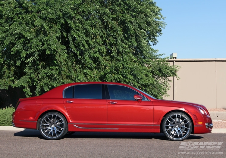 2010 Bentley Continental Flying Spur with 22" Giovanna Kilis in Chrome wheels