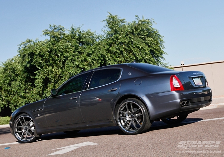 2012 Maserati Quattroporte with 22" Giovanna Monza in Graphite (Chrome S/S Lip) wheels