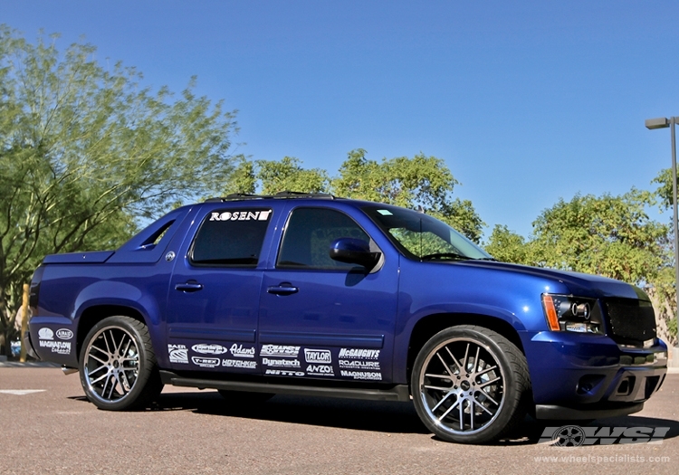 2010 Chevrolet Avalanche with 24" Gianelle Yerevan in Machined Black (Chrome S/S Lip) wheels