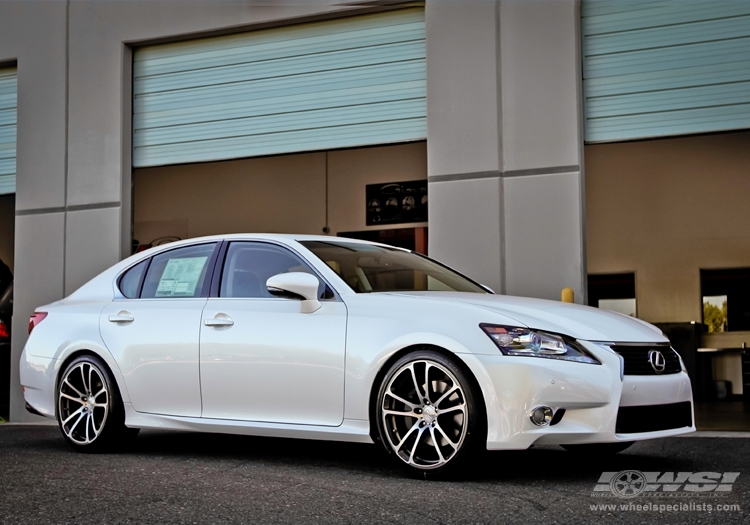 2013 Lexus GS with 20" CEC 882 in Gunmetal (Machined) wheels