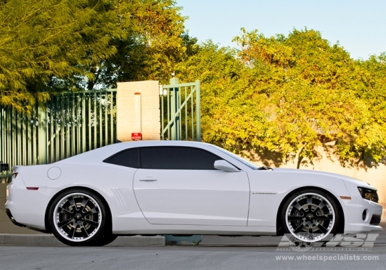 2013 Chevrolet Camaro with 22" Savini Forged SV28S in Brushed Black (Chrome Lip) wheels