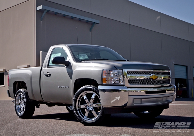 2013 Chevrolet Silverado 1500 with 22" Black Rhino Pondora in Chrome wheels