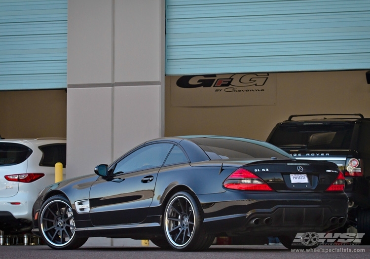 2011 Mercedes-Benz SL-Class with 20" Koko Kuture Lindos in Matte Black (Chrome S/S Lip) wheels