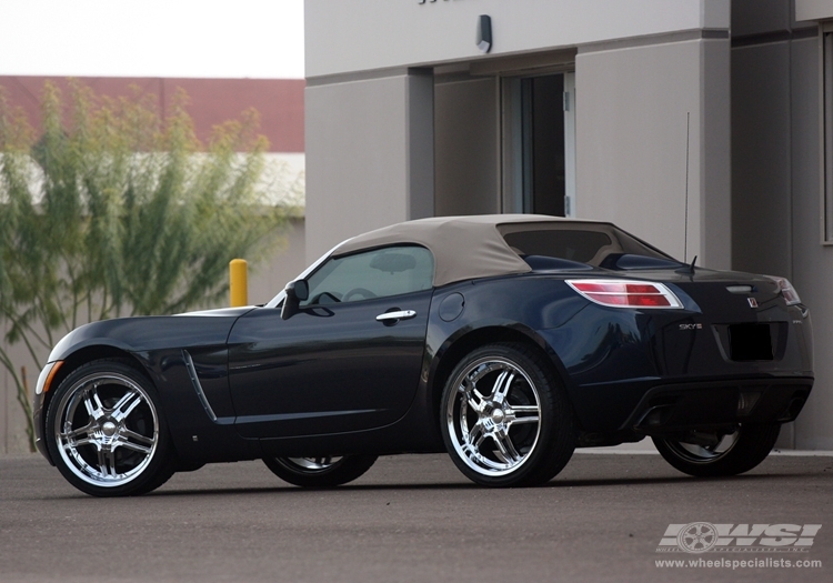 2008 Saturn Sky with 20" Giovanna Cuomo in Chrome wheels