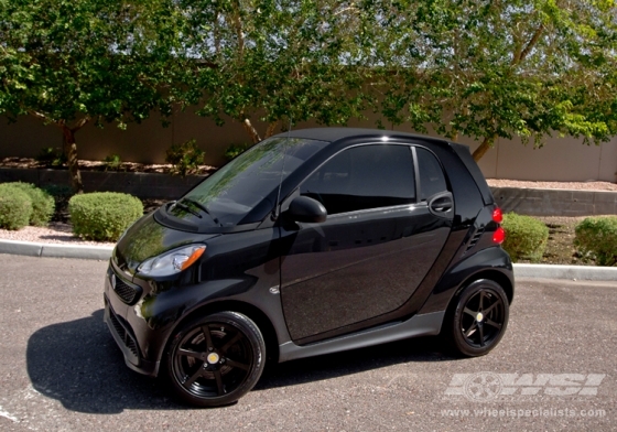 2012 Smart Fortwo with 15" Genius Newton in Matte Black wheels