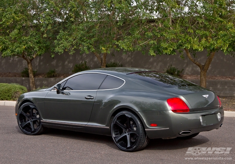 2010 Bentley Continental with 22" Giovanna Dalar-5 in Black wheels