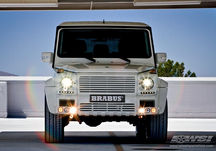 2011 Mercedes-Benz G-Class with 22" Brabus Monoblock E in Silver Machined wheels