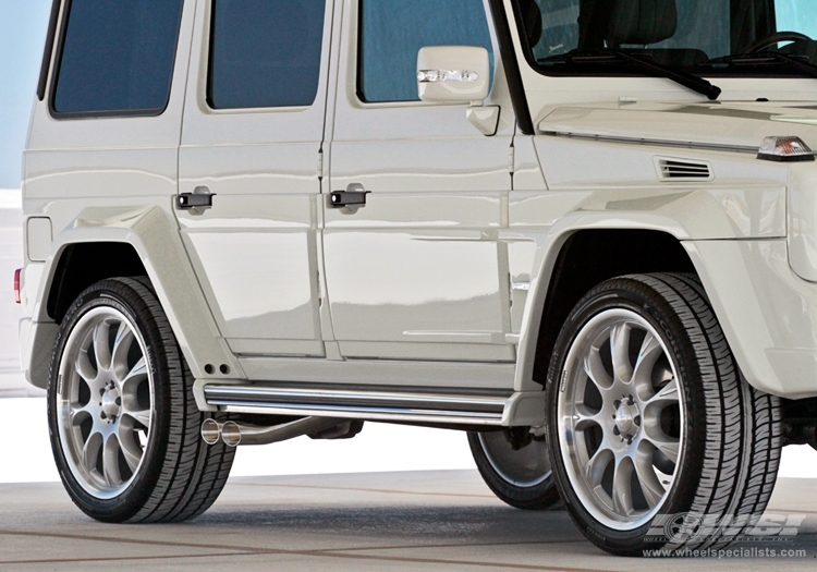 2011 Mercedes-Benz G-Class with 22" Brabus Monoblock E in Silver Machined wheels