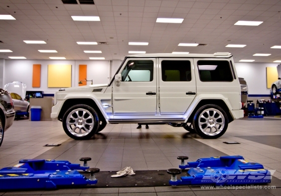 2011 Mercedes-Benz G-Class with 22" Brabus Monoblock E in Silver Machined wheels