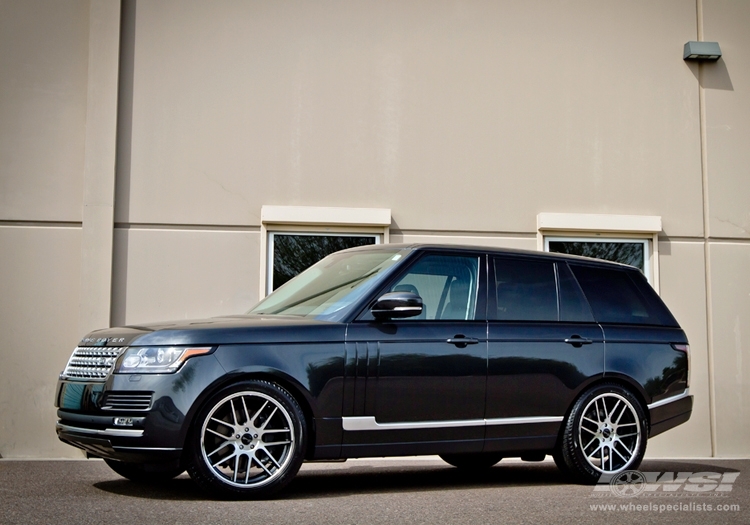 2013 Land Rover Range Rover with 22" Gianelle Yerevan in Machined Black (Chrome S/S Lip) wheels