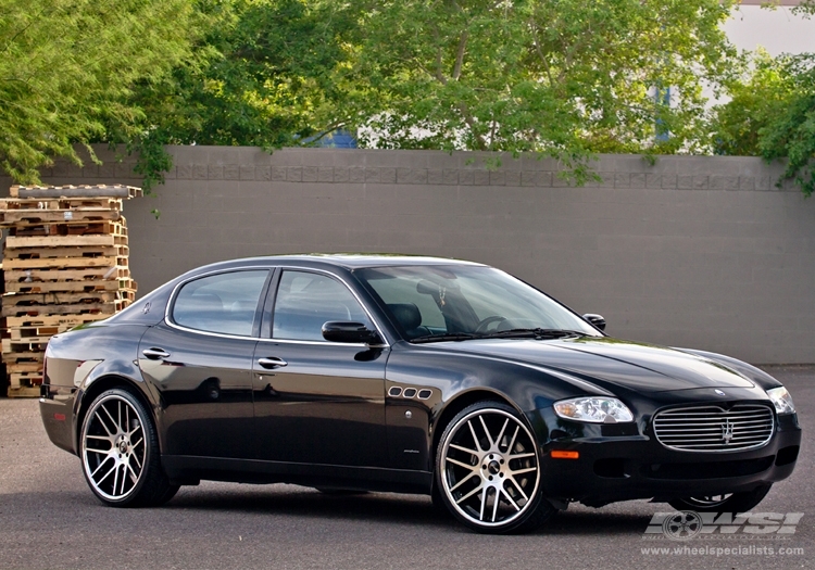 2011 Maserati Quattroporte with 22" Gianelle Yerevan in Machined Black (Chrome S/S Lip) wheels