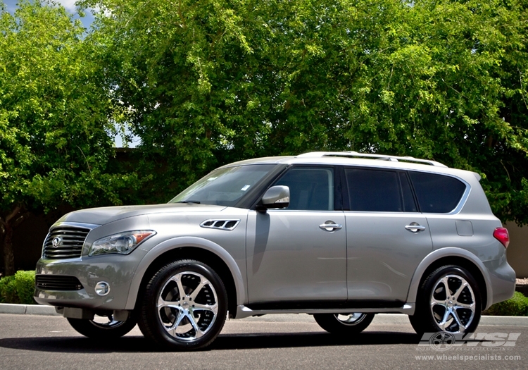 2013 Infiniti QX56 with 22" Giovanna Dalar-6V in Chrome wheels