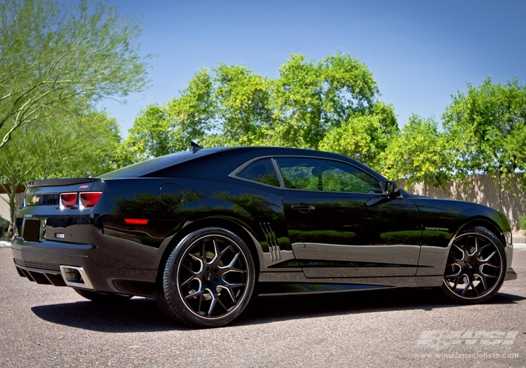 2012 Chevrolet Camaro with 22" Gianelle Puerto in Matte Black (Ball Cut Details) wheels