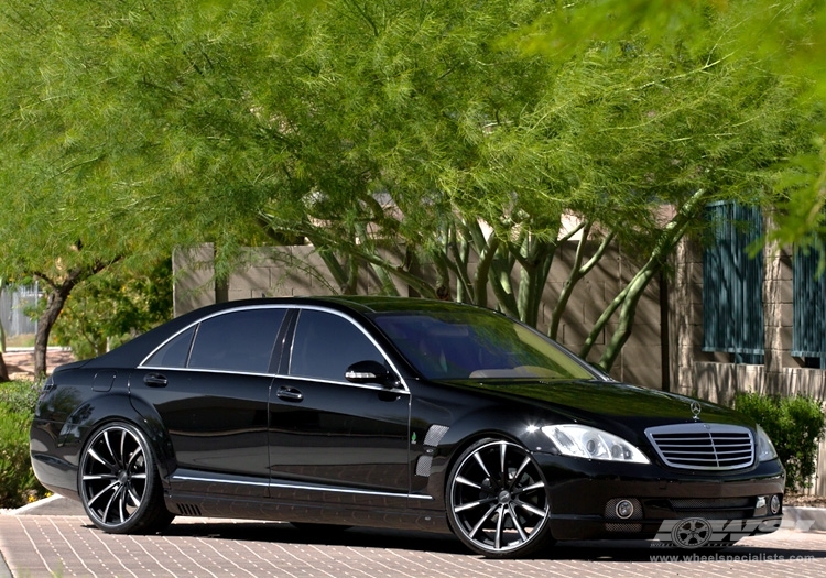 2011 Mercedes-Benz S-Class with 22" Gianelle Cuba-10 in Matte Black (w/Ball Cut Details) wheels