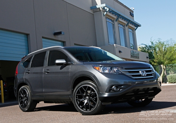 2012 Honda CR-V with 20" Gianelle Puerto in Matte Black wheels