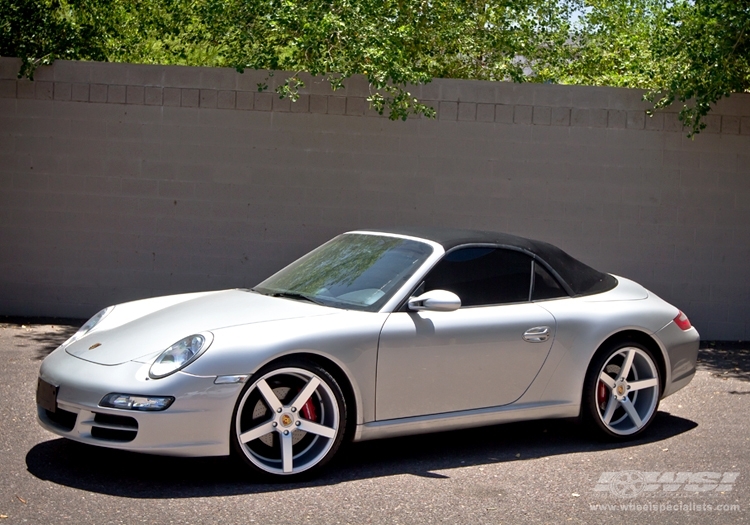 2011 Porsche 911 with 20" Vossen CV3-R in Silver Metallic wheels