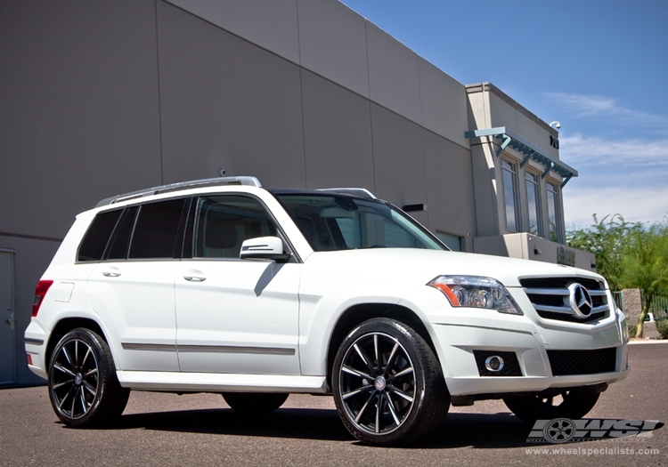 2013 Mercedes-Benz GLK-Class with 20" Gianelle Cuba-10 in Matte Black (w/Ball Cut Details) wheels