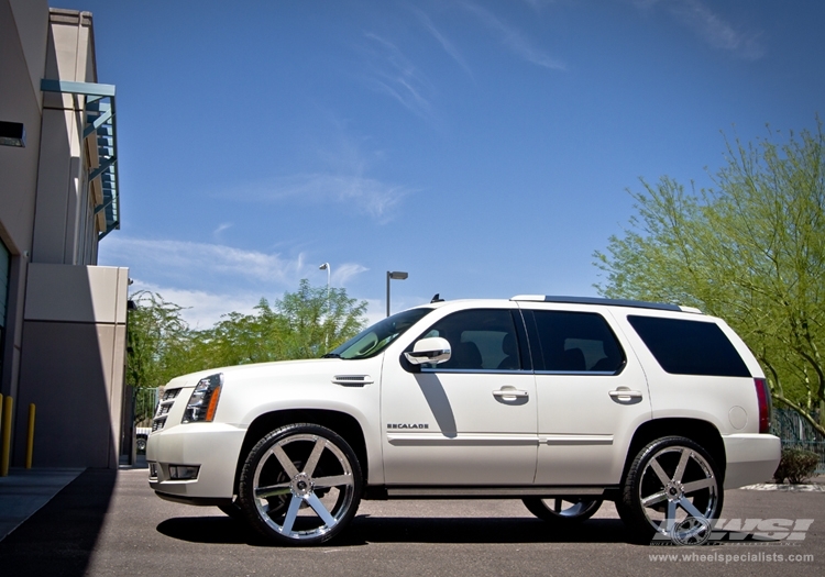 2012 Cadillac Escalade with 26" Koko Kuture Sardinia-6 in Chrome wheels