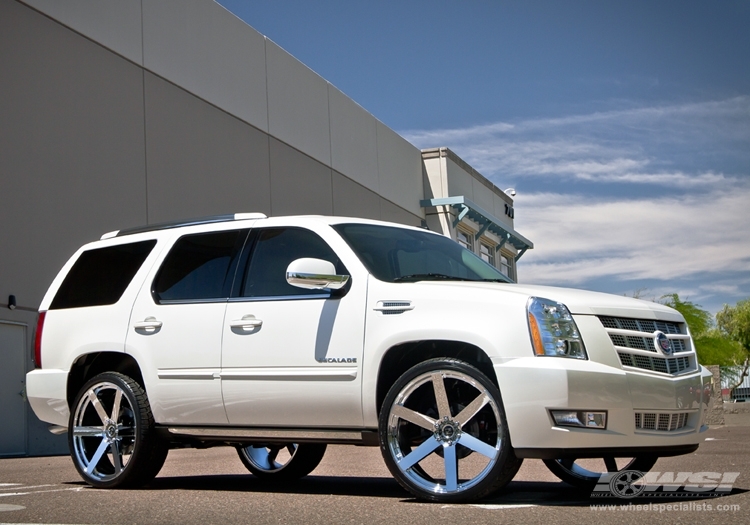 2012 Cadillac Escalade with 26" Koko Kuture Sardinia-6 in Chrome wheels