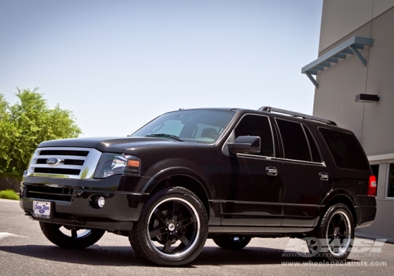 2013 Ford Expedition with 22" Black Rhino Pondora in Gloss Black (Machine Cut Lip) wheels